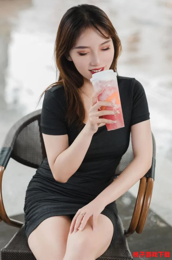 蜜咷视频com.www：网友热评“让人欲罢不能的精彩内容，绝对是追剧党的福音”