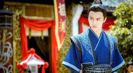 《古剑奇谭》角色魅力对决：风广陌智勇双全VS华裳温婉柔情，谁是你心中的最佳伴侣？
