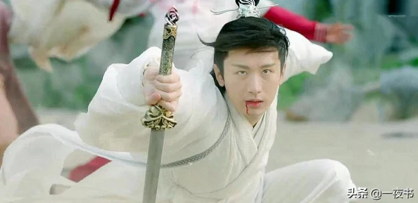 探秘《大闹天宫HD》金翅大鹏雕：羽翼之下的神话力量与角色深度剖析