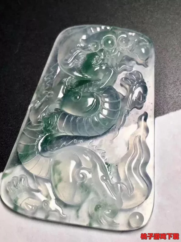 《地下城与勇士》无色冰晶系列深度对比：哪一款最适合你的战斗风格？