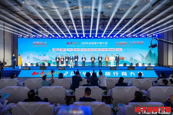 《王者荣耀》2024九周年庆典：全面盘点热门返场皮肤名单及文创系列新品