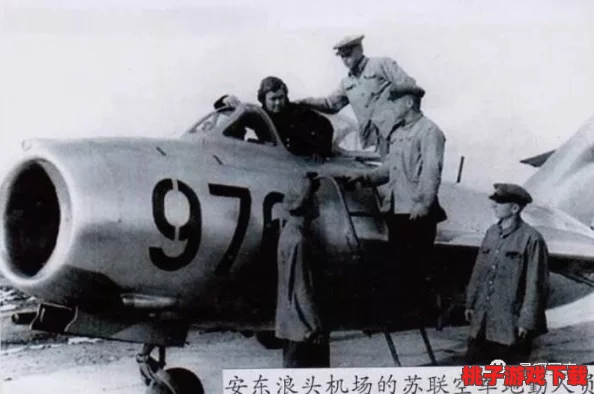 全面对比：战争雷霆中哪款苏联直升机性能卓越，适合不同战场策略？