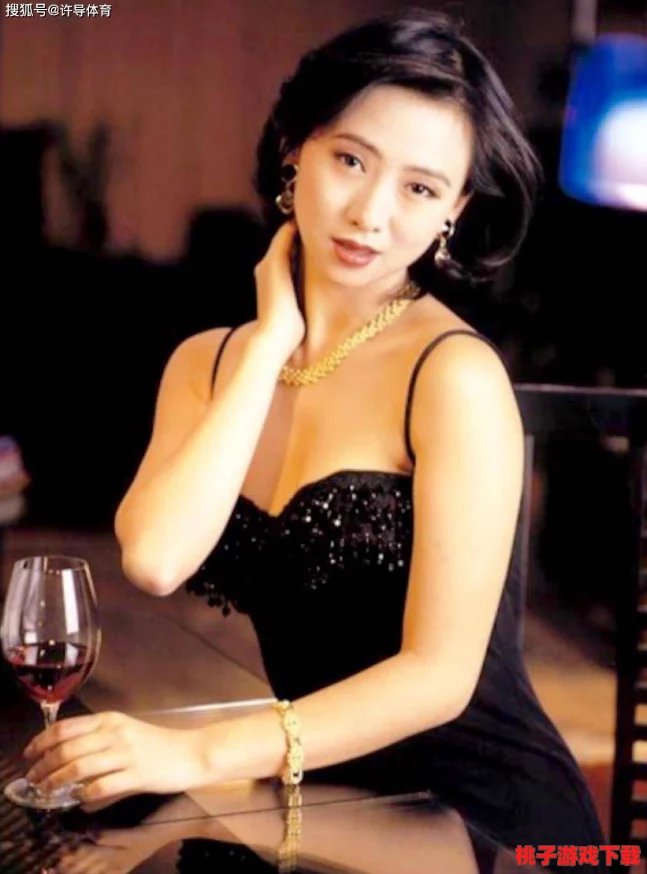 大奶激情生活：某女星与富商传绯闻，疑似为其豪宅代言人，引发网友热议