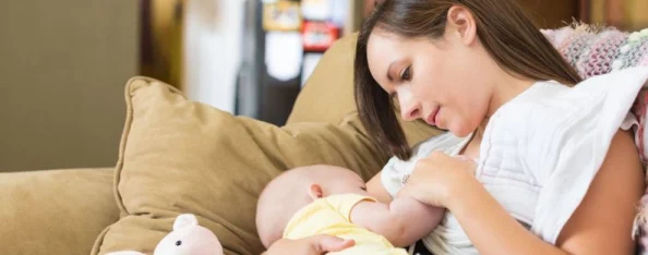 女生怎么奖励出牛奶：了解女性哺乳期的生理机制、营养需求与心理因素，促进母乳分泌的有效方法
