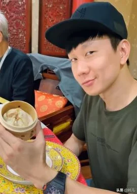来吧儿子妈妈最经典十首歌曲，带你回忆那些动人的旋律与深情的歌词，共同感受音乐的力量与情感的共鸣