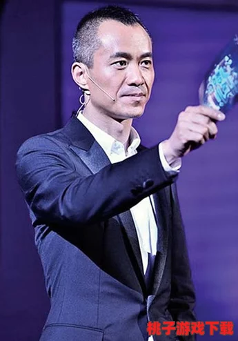 颜麝男被曝隐藏身份，背后真相引发全网热议，网友纷纷围观讨论！