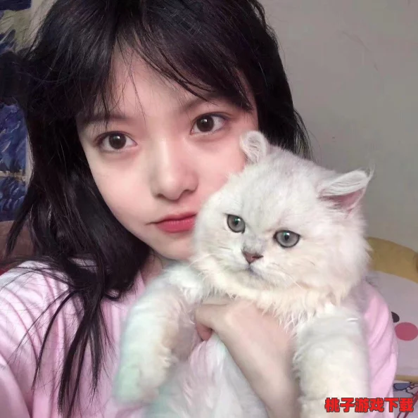 猫咪海外最新地域网名是：全球最受欢迎的猫咪头像惊现，猫奴们纷纷追捧！