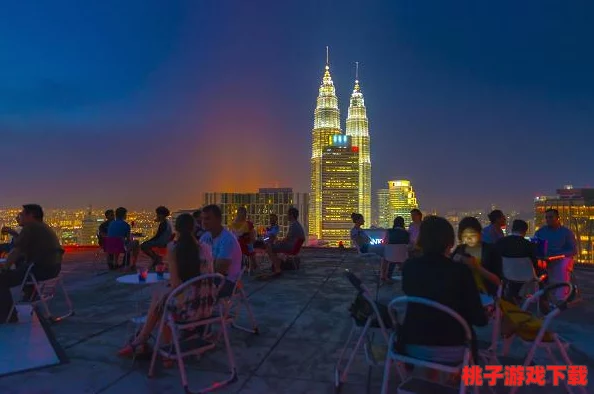 亚洲第七色：揭示这一独特文化现象如何影响了亚洲各国的艺术、时尚与社会认同，展现多元化的美学视角