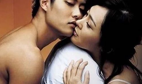 《人凄偷腥HD电影三级》是一部探讨婚外情与襟忌爱情的影片，展现了复杂的人际关系和情感纠葛