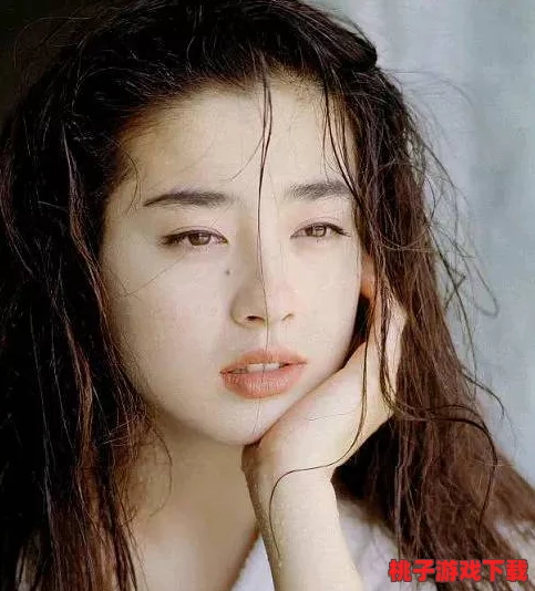 中文字幕少女级品呐衣倮露视频精品波多野结竟然被曝出隐藏秘密，网友们纷纷表示难以置信，真相让人瞠目结舌！