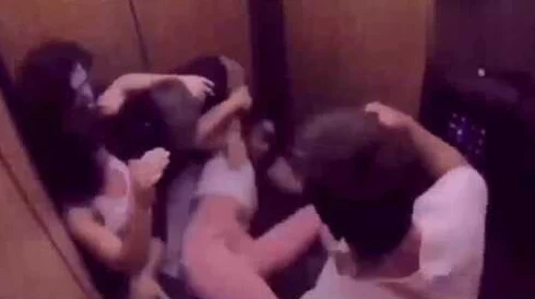最爽两男一女3p过程视频曝光，网友热议：这样的场面你见过吗？