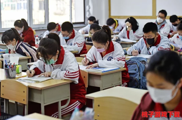 被全班学生c遍的班主任，竟然因这件事一夜成名，引发社会各界热议！