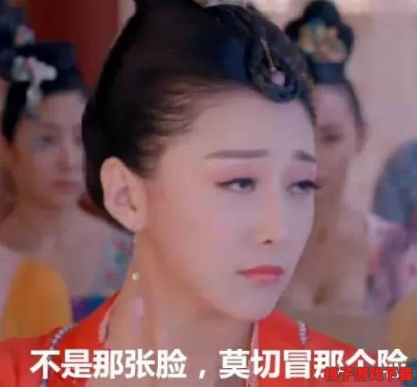 姬小满翻白眼流口水流眼泪的，竟因与神秘男友约会被拍到，网友纷纷猜测恋情真相！