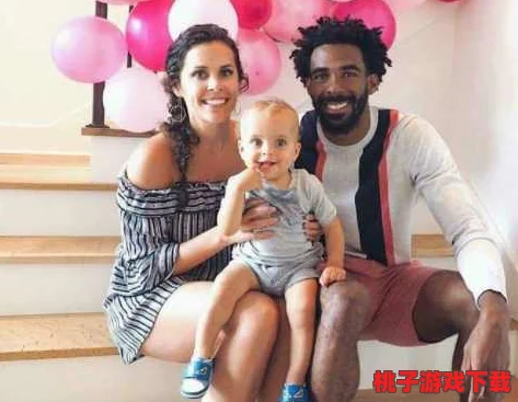 沣满岳乱妇一区二区三区黑人，这个标题可能涉及到一些特定的文化或社群现象，反映了某种社会关系或情感纠葛，同时也暗示了性别和种族的复杂绞织