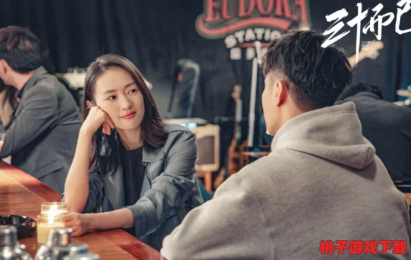 班长喂我乳还玩我，竟然在全班面前引发了意想不到的反响和争议，大家都在热议这件事的背后真相