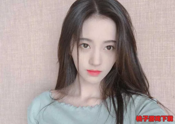 中国美女黄色片引发社会热议，网络监管加强呼声日益高涨，相关法律法规亟待完善