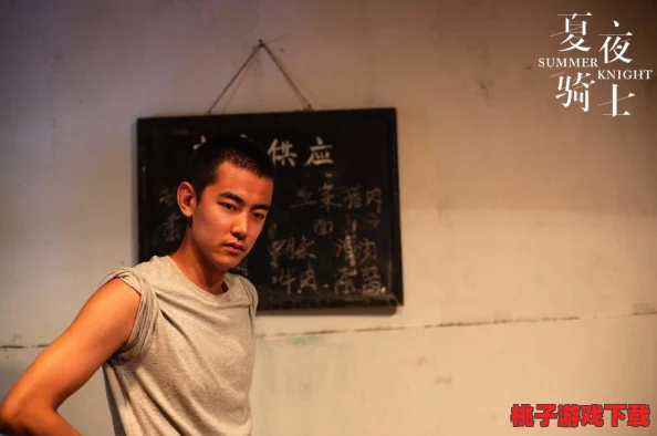 中国特色黄色大片：从文化视角看中国城人影视产业的发展与社会影响分析