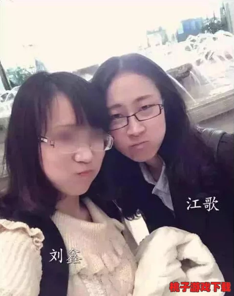 大尺度小璜文引发社会热议，网友惊呼：这竟然是某知名作家的新作！内容超乎想象，令人瞠目结舌！
