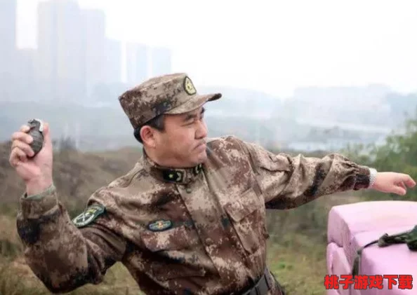 军人做受xxxxx军人gay，震惊全网！竟然在部队内部发生如此不可思议的事情，引发热议与讨论！