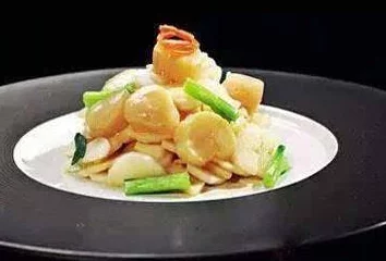 大香煮一品线：探寻这道独特美食的制作工艺与风味，感受其在传统与现代烹饪中的完美结合